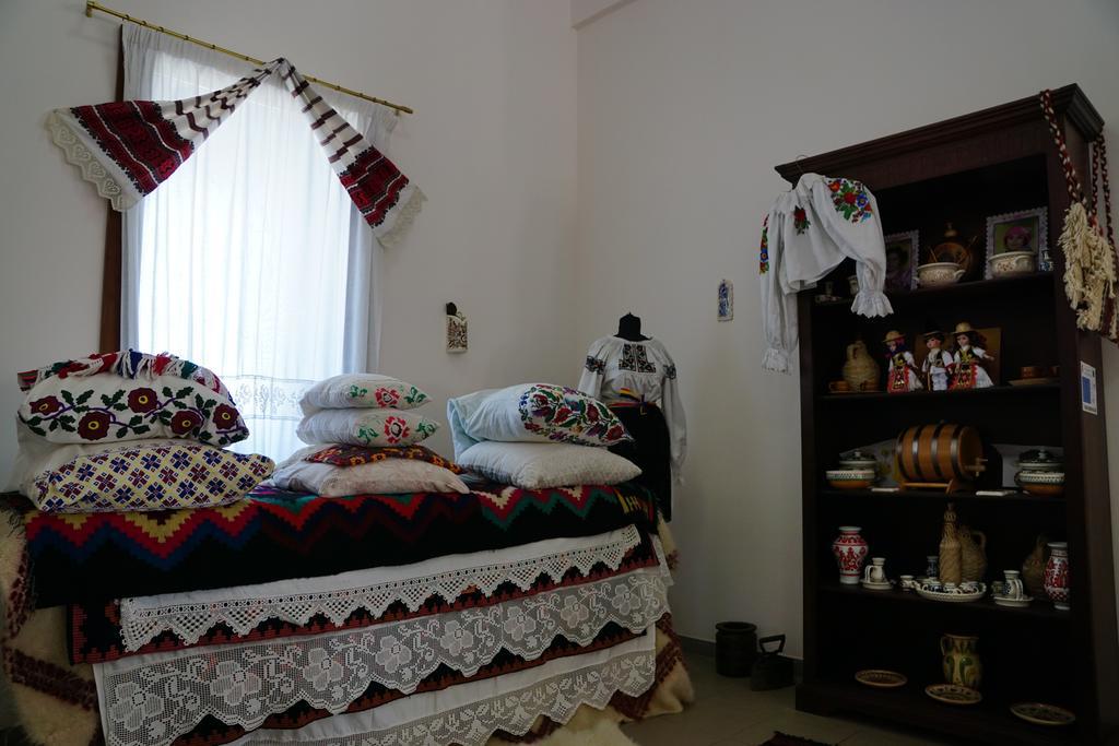 Mociu Pensiunea Casa Bunicului المظهر الخارجي الصورة